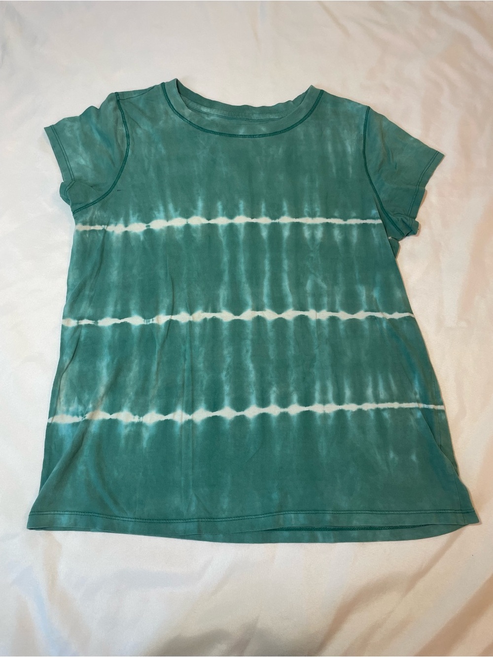 Universal‎ Thread Teal/Green and White Tie-Dye Short Sleeve Tee, Size Medium